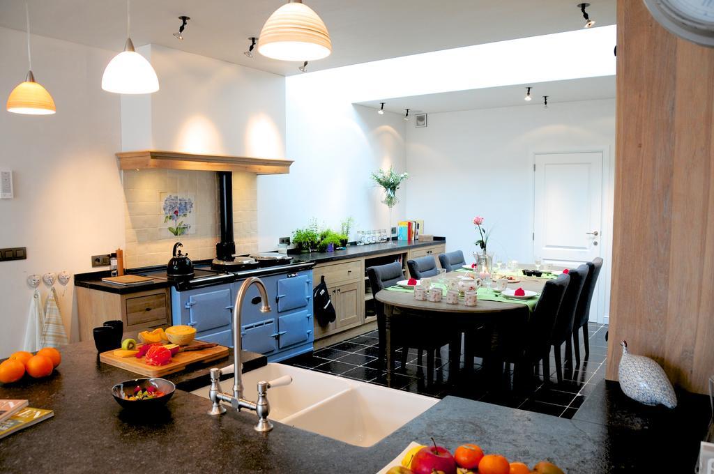 B&B Val Des Roses Brugge Eksteriør bilde